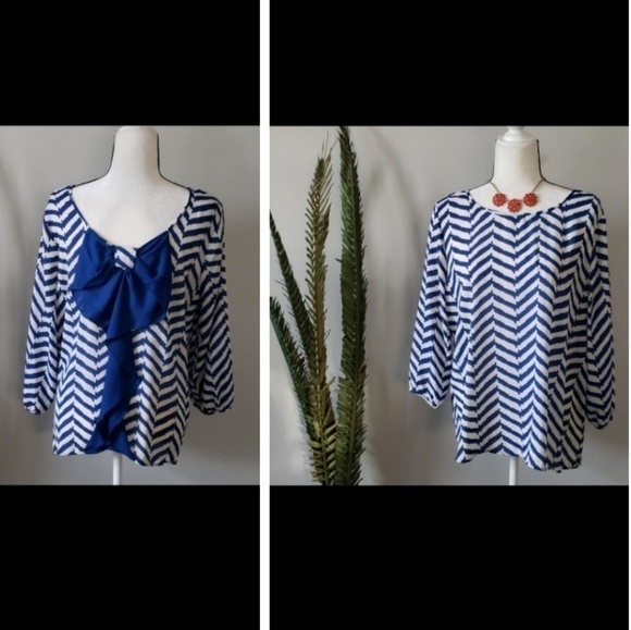 My Michelle Tops - My Michelle 3/4 sleeve blue chevron blouse with bow accent back